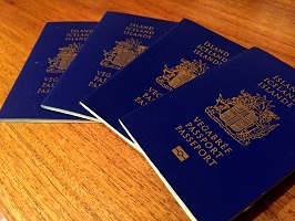 Fake Icelandic passport for sale in Europe